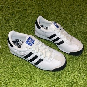 Adidas Somoa Black and White